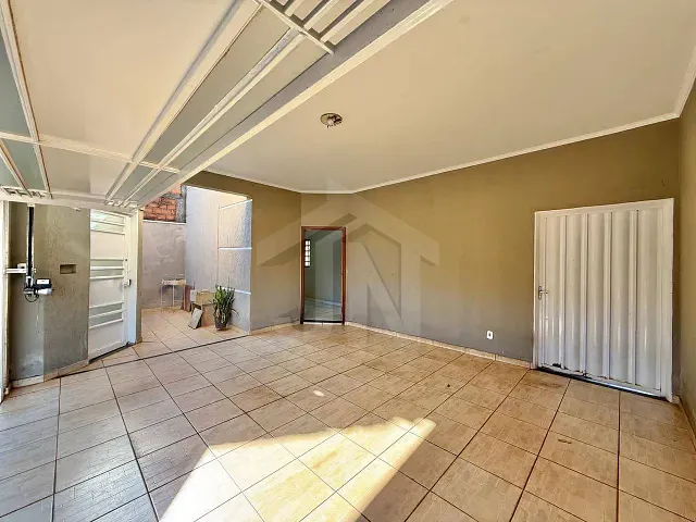 Casa com 200m² 2 quartos e 1 banheiro, à venda, no bairro Jardim Santa Lucia em Sertãozinho