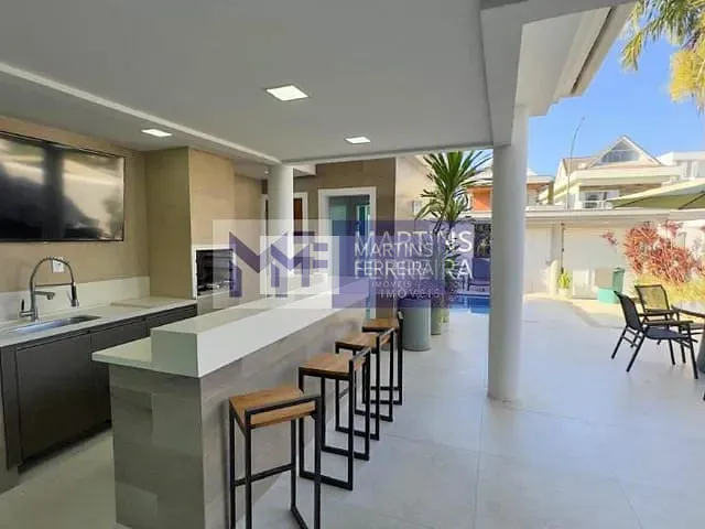 Casa com 235m² 5 quartos e 6 banheiros, à venda, no bairro Recreio dos Bandeirantes em Rio de Janeiro