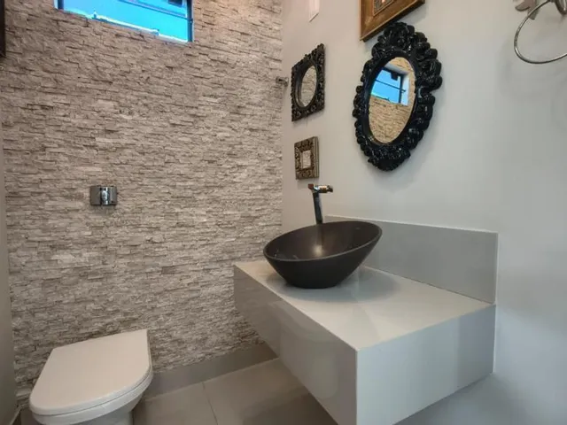 Casa com 165m² 2 quartos e 4 banheiros, à venda, no bairro Jardim Itatiaia 2 em Londrina