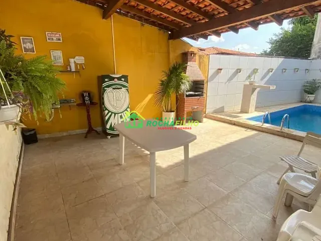 Casa com 390m² 3 quartos e 2 banheiros, à venda, no bairro Santa Isabel em Teresina