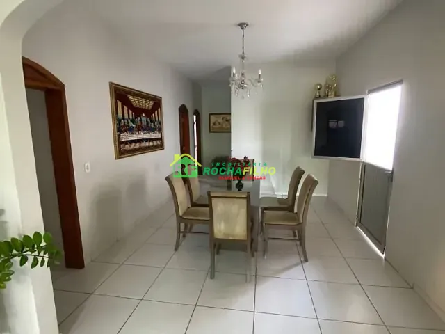 Casa com 390m² 3 quartos e 2 banheiros, à venda, no bairro Santa Isabel em Teresina