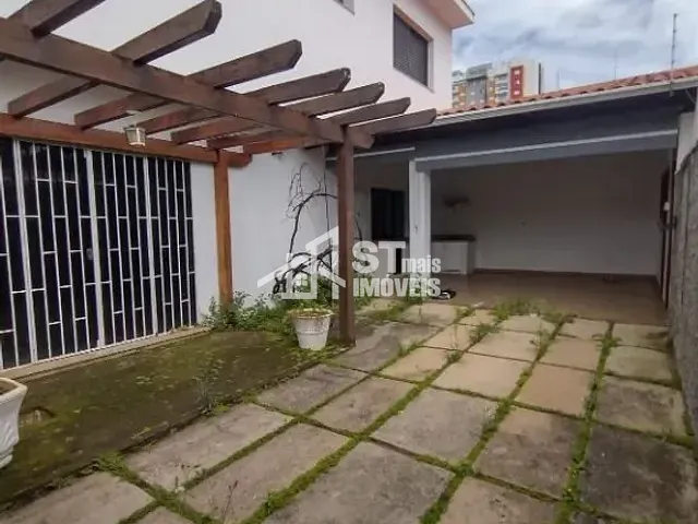 Casa com 316m² 4 quartos e 1 banheiro, à venda, no bairro Vila Mosconi em Andradas