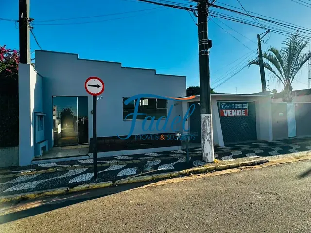 Casa com 376m² 4 quartos e 2 banheiros, à venda, no bairro Centro em Conchal