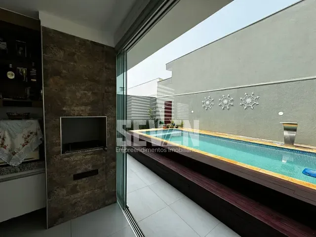 Casa com 320m² 3 quartos e 4 banheiros, à venda, no bairro Quinta Ranieri em Bauru