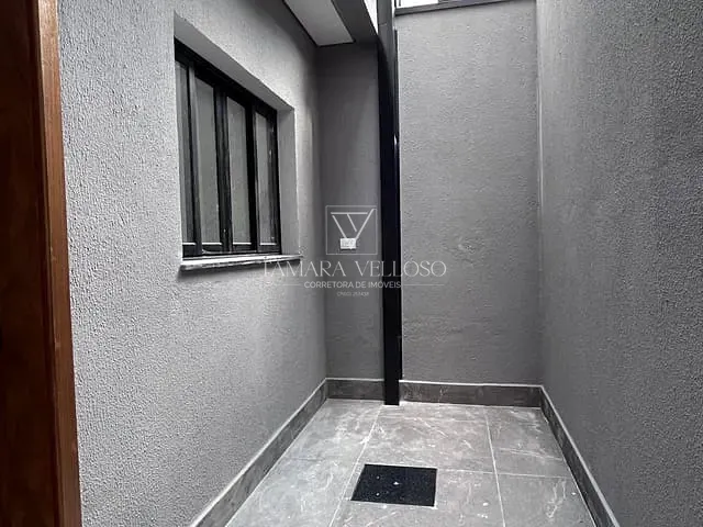 Casa 2 quartos e 3 banheiros, à venda, no bairro Vila Cecília em Mogi das Cruzes