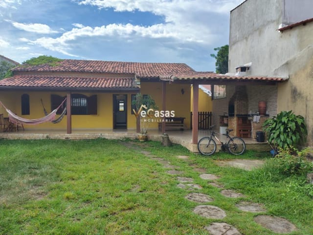 Casa com 140m² 2 quartos e 3 banheiros, à venda, no bairro Costazul em Rio das Ostras