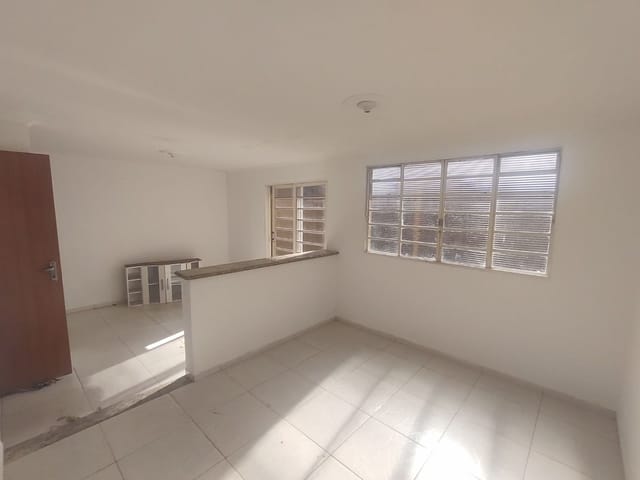 Casa com 136m² 2 quartos e 2 banheiros, à venda, no bairro Jardim Recanto dos Pássaros em São João da Boa Vista