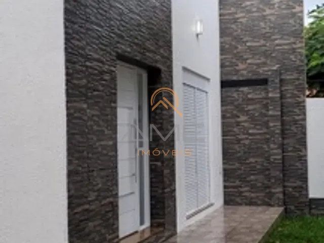 Casa com 480m² 3 quartos e 3 banheiros, à venda, no bairro Laranjal em Pelotas
