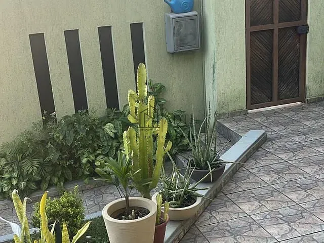 Casa 3 quartos e 3 banheiros, à venda, no bairro Vila Suissa em Mogi das Cruzes