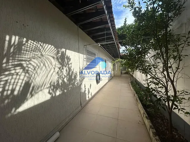 Casa 3 quartos e 2 banheiros, à venda, no bairro Jardim Satélite em São José dos Campos
