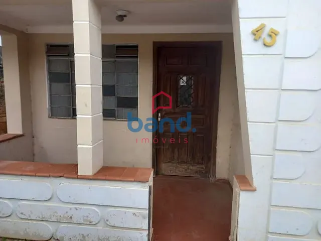 Casa com 270m² 4 quartos e 2 banheiros, à venda, no bairro Centro em Porto Feliz