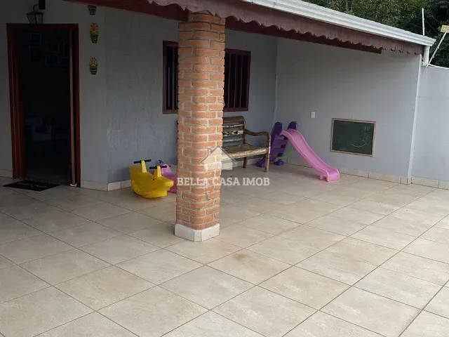 Casa com 195m² 3 quartos e 2 banheiros, à venda, no bairro Parque Ouro Fino em Sorocaba