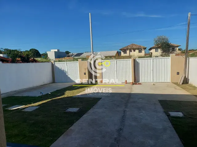 Casa 2 quartos e 1 banheiro, à venda, no bairro Itapeba em Maricá