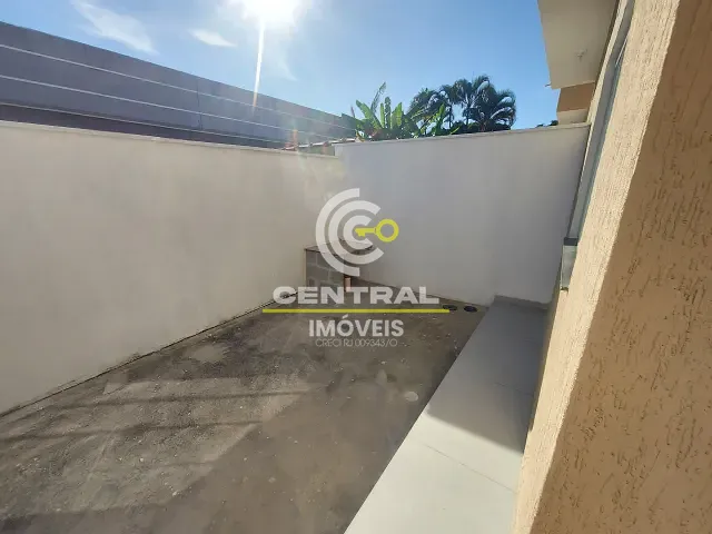 Casa 2 quartos e 1 banheiro, à venda, no bairro Itapeba em Maricá