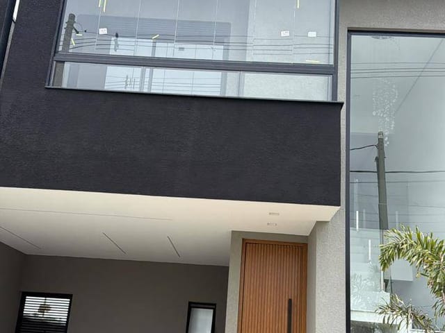 Casa 3 quartos e 4 banheiros, à venda, no bairro Porteira Preta em Mogi das Cruzes