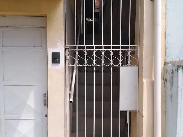 Casa com 290m² 3 quartos e 2 banheiros, à venda, no bairro Parque Sao Jorge em Santa Branca