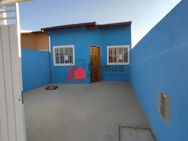 Casa com 125m², à venda, no bairro Residencial e Comercial Portal dos Eucaliptos em Pindamonhangaba