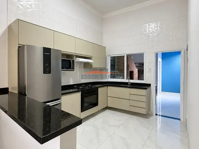 Casa 3 quartos e 2 banheiros, à venda, no bairro Jardim Residencial Villagio Ipanema I em Sorocaba