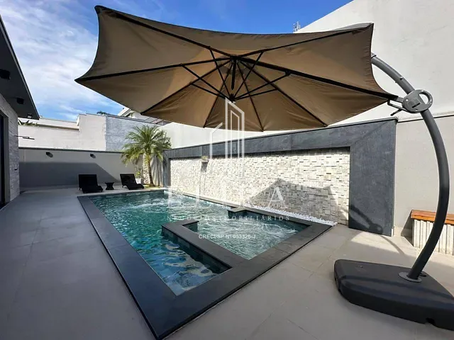 Casa com 465m² 4 quartos e 5 banheiros, à venda, no bairro Jardim Santa Lúcia em Americana