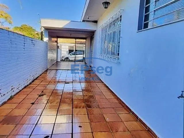 Casa à venda ou para alugar, no bairro Jardim Petrópolis em Londrina