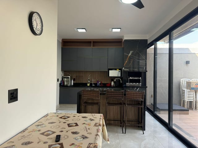 Casa 3 quartos e 5 banheiros, à venda, no bairro Setlife Mirassol em Mirassol