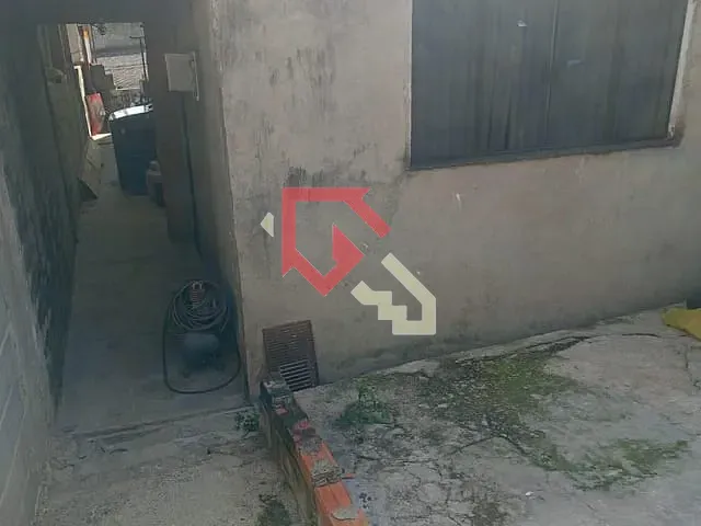 Casa 1 quarto e 1 banheiro, para alugar, no bairro Jardim Zaira em Mauá