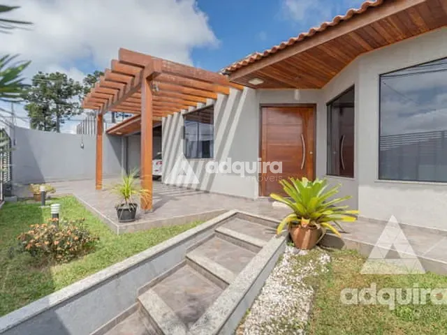 Casa com 400m² 3 quartos e 3 banheiros, à venda, no bairro Oficinas em Ponta Grossa