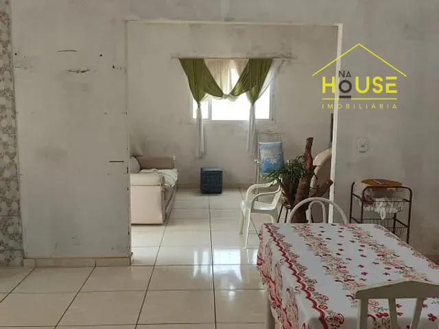 Casa com 210m², à venda, no bairro Jardim Vivendas em Votuporanga