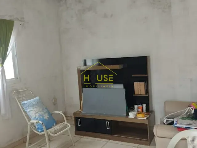 Casa com 210m², à venda, no bairro Jardim Vivendas em Votuporanga