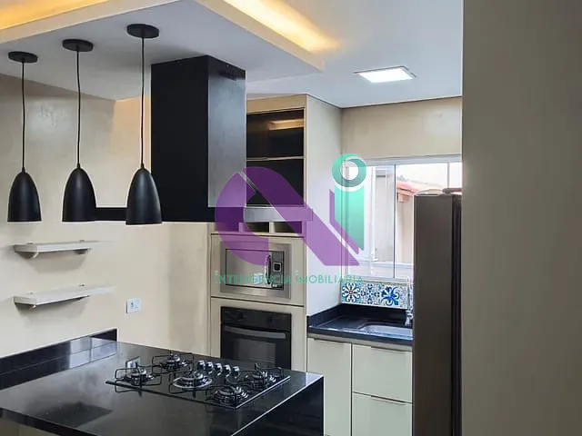 Casa com 125m² 3 quartos e 4 banheiros, à venda, no bairro Jardim D'Abril em Osasco