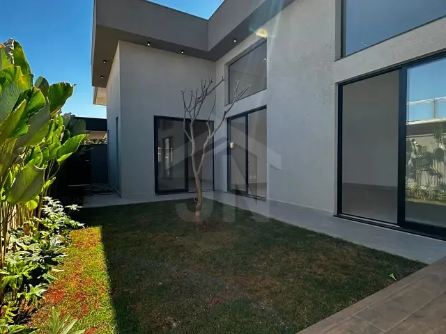 Casa 4 quartos e 6 banheiros, à venda, no bairro Condomínio Siena em Ribeirão Preto