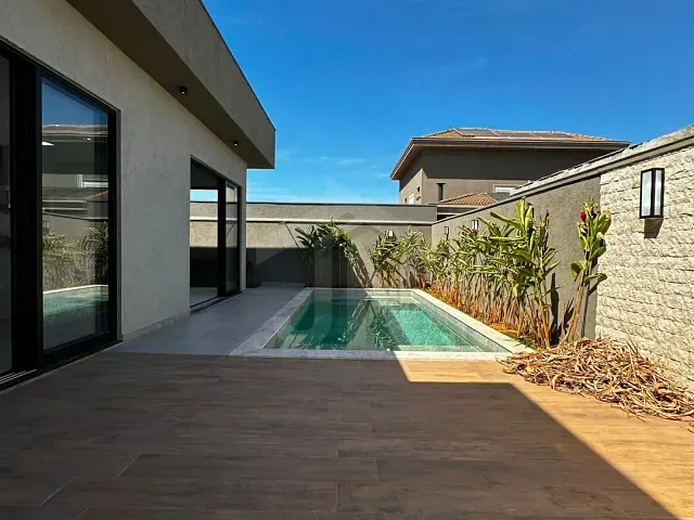 Casa 4 quartos e 6 banheiros, à venda, no bairro Condomínio Siena em Ribeirão Preto