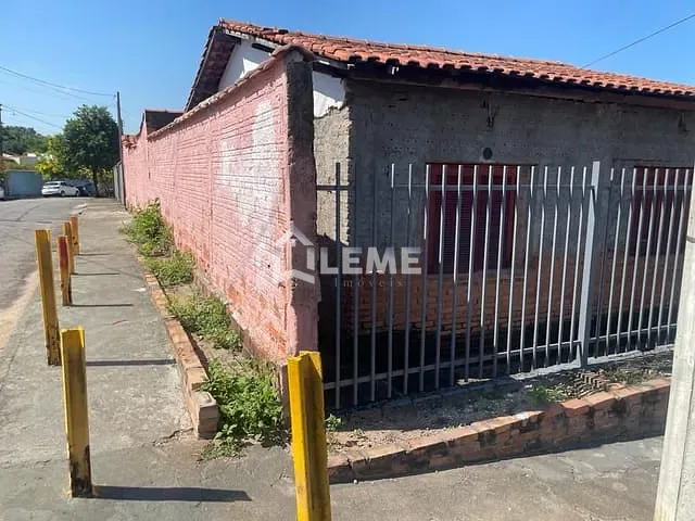 Casa com 205m² 2 quartos e 1 banheiro, à venda, no bairro Vila Santa Rosa em Mococa