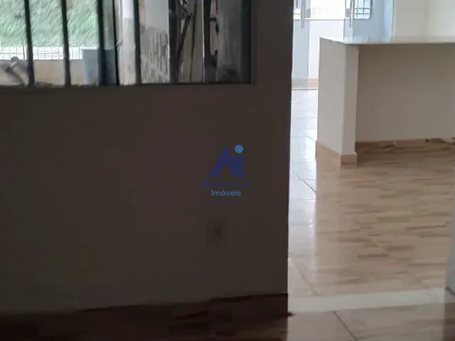 Casa com 46m² 1 quarto e 1 banheiro, à venda ou para alugar, no bairro Sepetiba em Rio de Janeiro