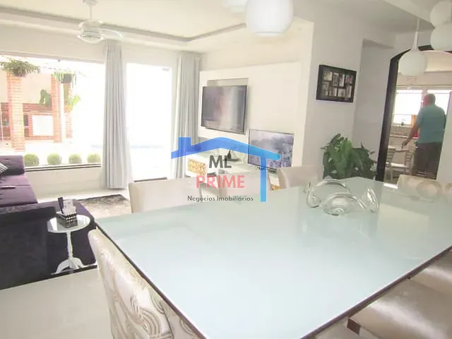 Casa com 267m² 3 quartos e 6 banheiros, à venda, no bairro Jardim Avelino em São Paulo