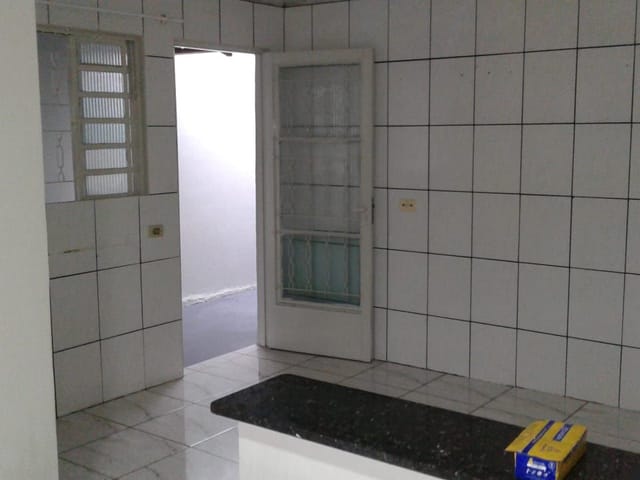 Casa com 252m² 3 quartos e 1 banheiro, à venda, no bairro Jardim Nova Cambé em Cambé