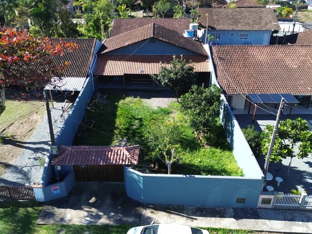 Foto do Casa - Casa padrão à Venda, Pinheiros, Balneário Barra do Sul, SC | North Center