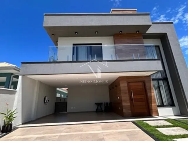 Casa 4 quartos e 1 banheiro, à venda, no bairro Centro em Maricá