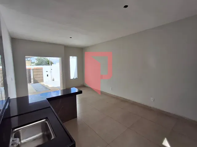 Casa com 112m² 2 quartos e 2 banheiros, à venda, no bairro Chácara Cachoeira em São José da Lapa