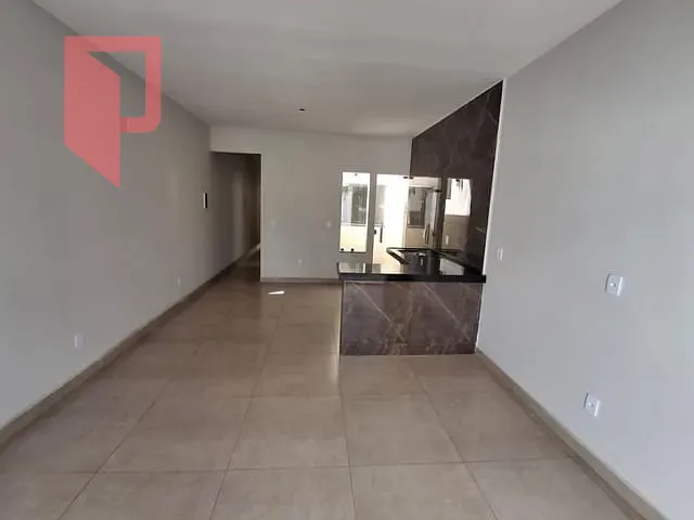 Casa com 112m² 2 quartos e 2 banheiros, à venda, no bairro Chácara Cachoeira em São José da Lapa