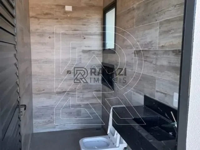 Casa com 563m² 3 quartos e 4 banheiros, à venda, no bairro Santa Isabel em Louveira