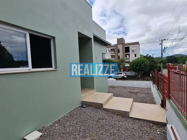 Casa com 110m² 3 quartos e 1 banheiro, à venda, no bairro Sta Isabel em Marau