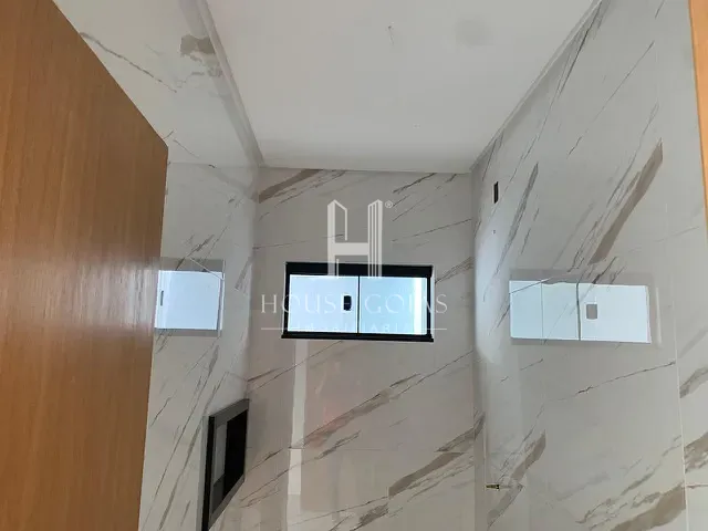 Casa com 225m² 3 quartos e 3 banheiros, à venda, no bairro Cardoso Continuação em Aparecida de Goiânia