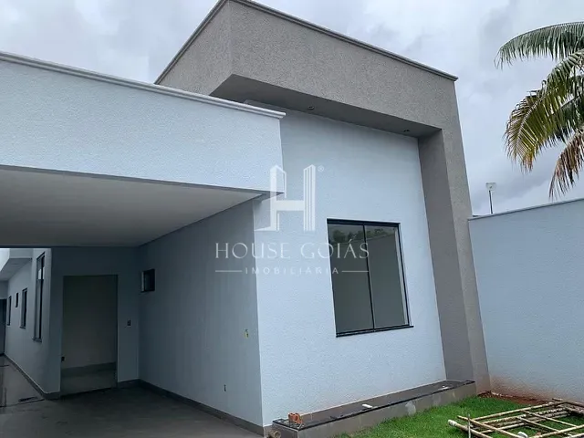 Casa com 225m² 3 quartos e 3 banheiros, à venda, no bairro Cardoso Continuação em Aparecida de Goiânia