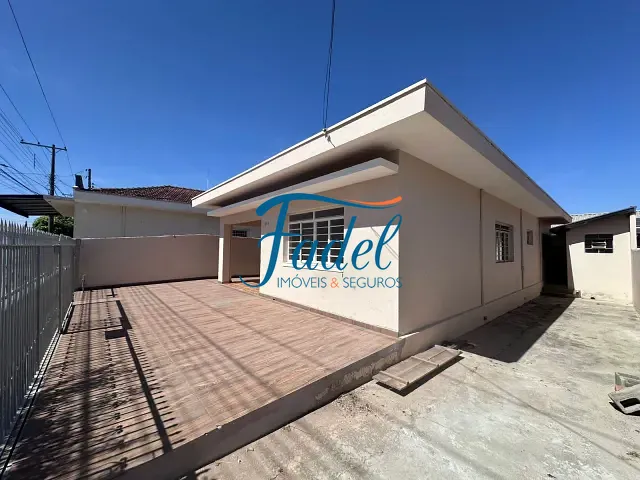 Casa 3 quartos e 1 banheiro, para alugar, no bairro Centro em Conchal