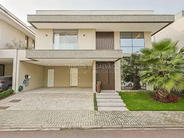 Casa com 328m² 4 quartos e 3 banheiros, à venda, no bairro Jardim das Américas em Curitiba
