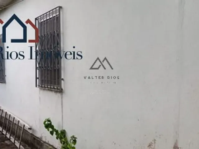 Casa com 160m² 3 quartos e 1 banheiro, à venda, no bairro Olivença em Ilhéus