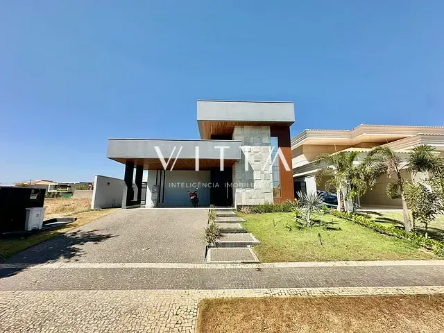 Casa 3 quartos e 4 banheiros, para alugar, no bairro Plano Diretor Sul em Palmas