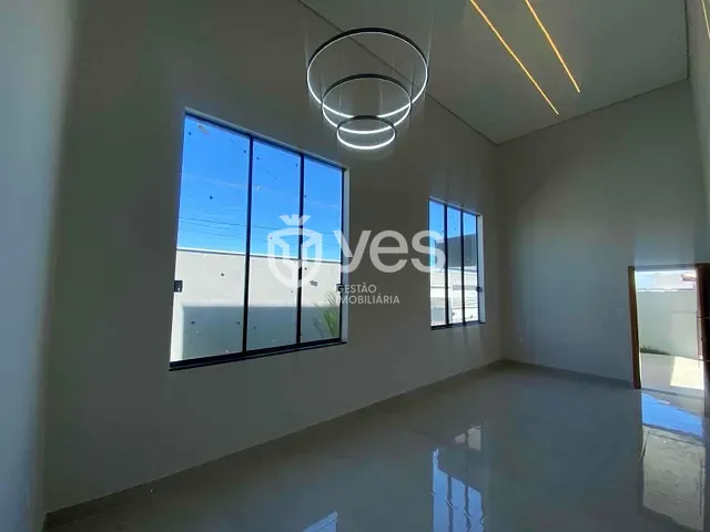 Casa com 200m² 2 quartos e 2 banheiros, à venda, no bairro Jardim Europa V em Araxá