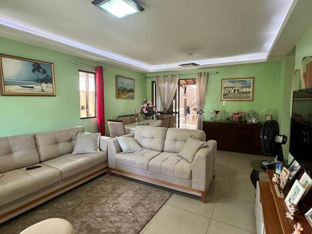 Casa com 125m² 3 quartos e 2 banheiros, à venda, no bairro Aruana em Aracaju